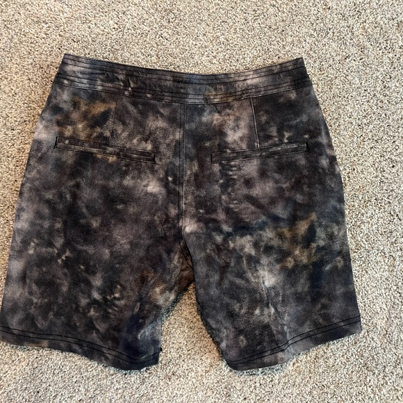 Lost seasoned walk shorts - Picture 3 of 3